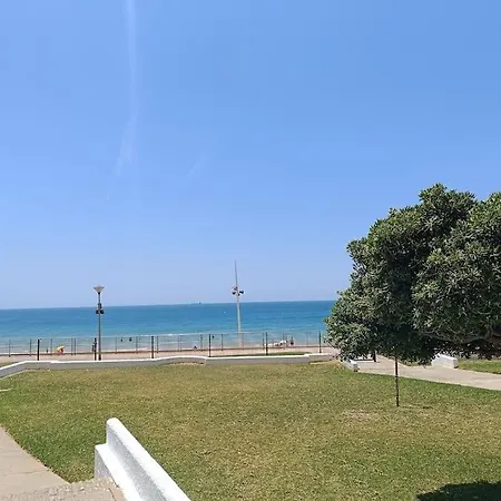 Vistahermosa Views With Parking *
